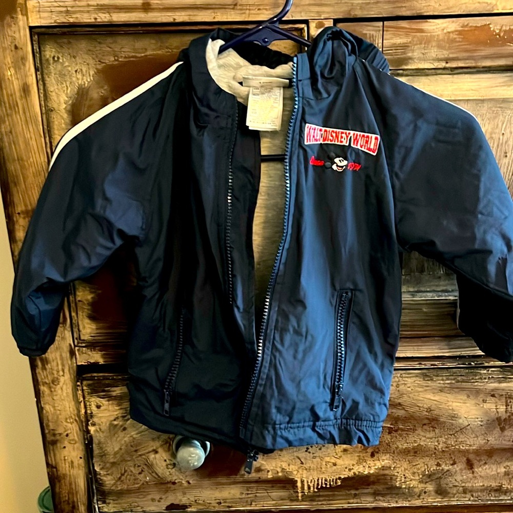 Disney World kids jacket XS approximately 6-8 EUC - Picture 2 of 3